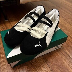 BNWT Puma Speedcat Ballet Flats